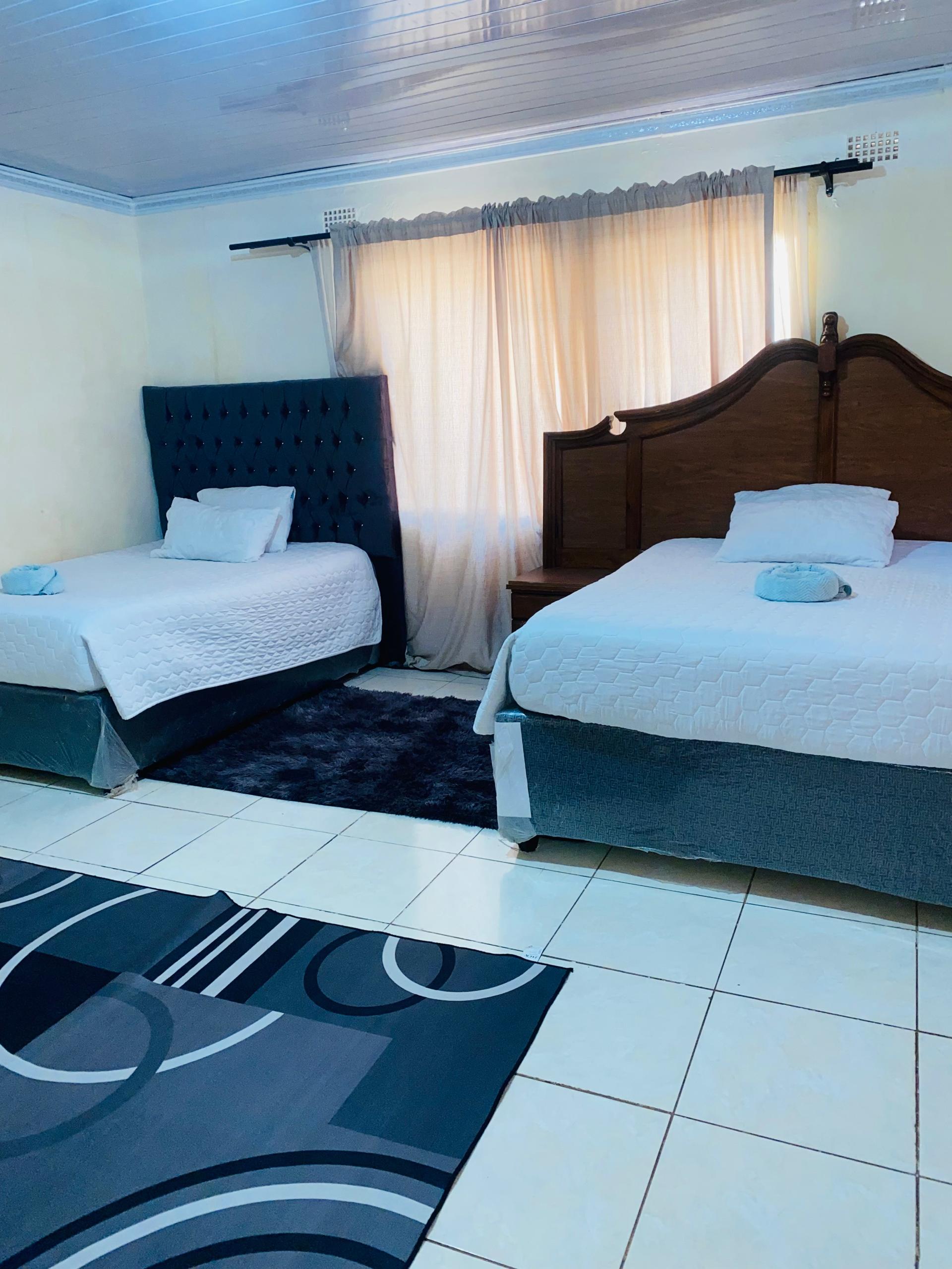 2 Beds